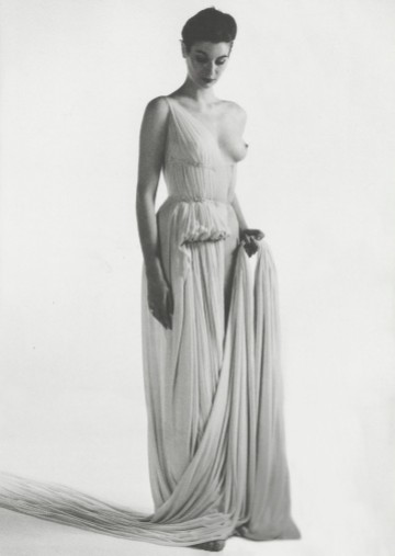 Madame Grès, Dress, photographed by Willy Maywald, 1939.